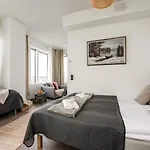 Lejlighedshotel Topaasi - Nokia Arena By In!