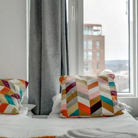 Topaasi - Nokia Arena By In! 4* Tampere