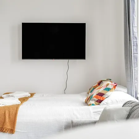 Apartmanhotel Topaasi - Nokia Arena By In!