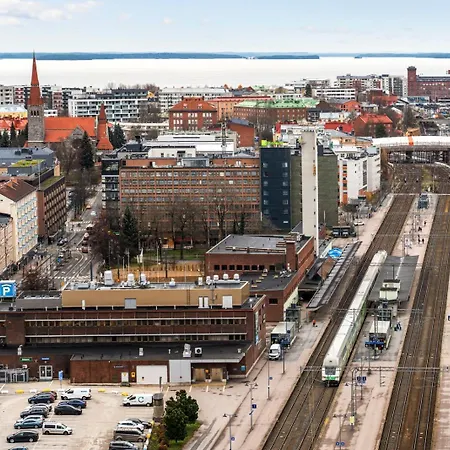 Topaasi - Nokia Arena By In! 4* Tampere